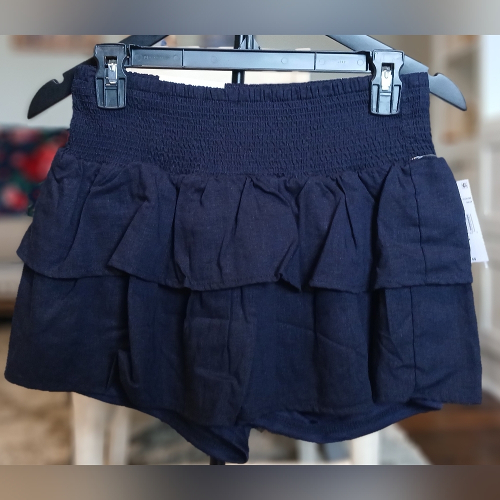 🔹️Vanilla Star Navy Blue Ruffle Skorts